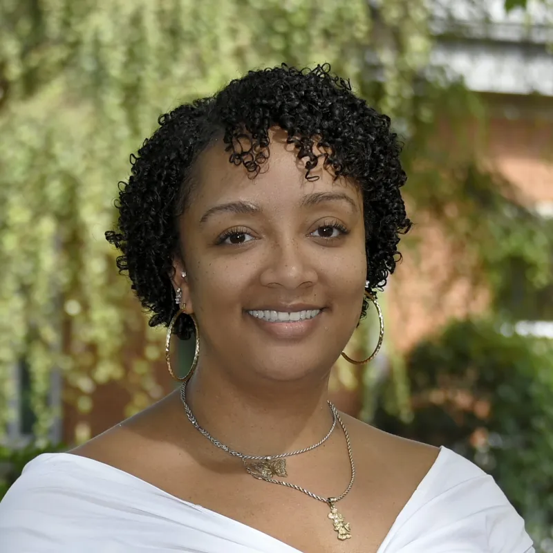 shakirah head shot